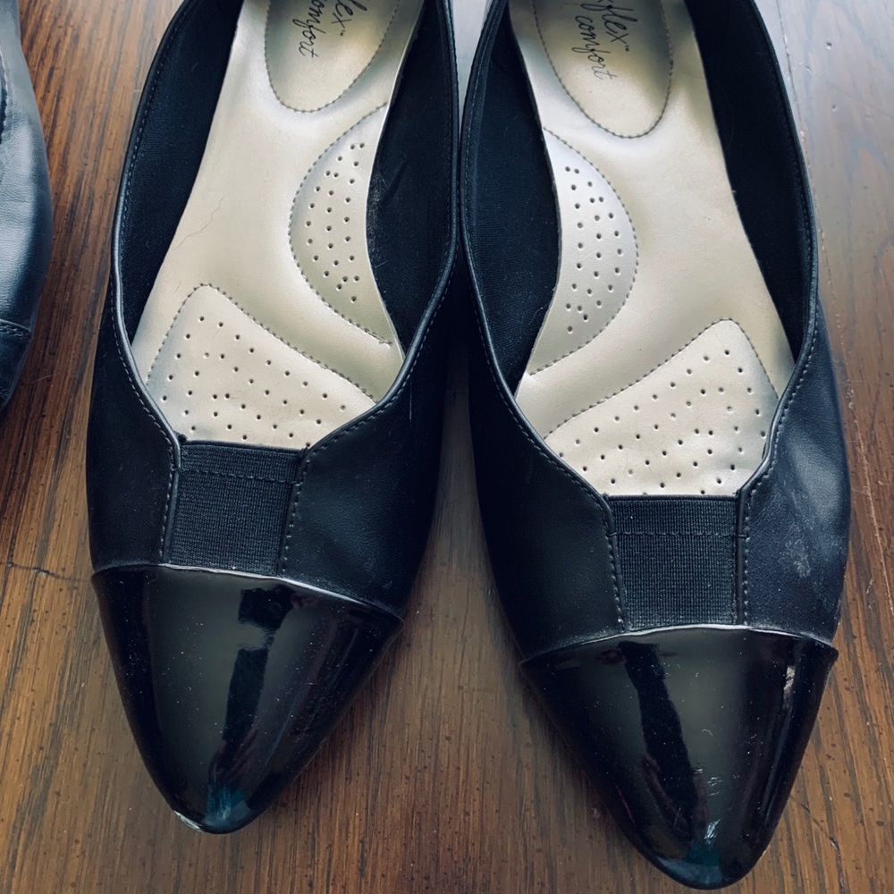 Women’s shoes